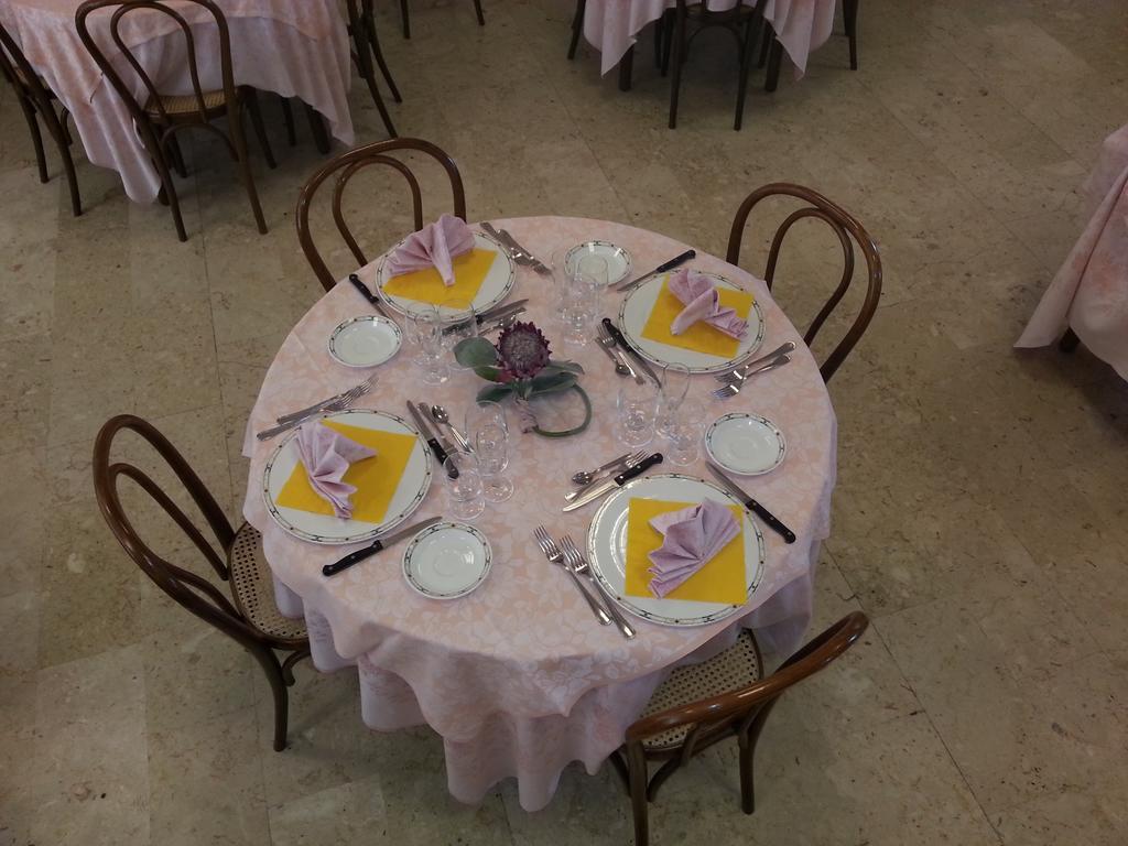 Hotel Valtorta مونتيكاتيني تيرمي المظهر الخارجي الصورة