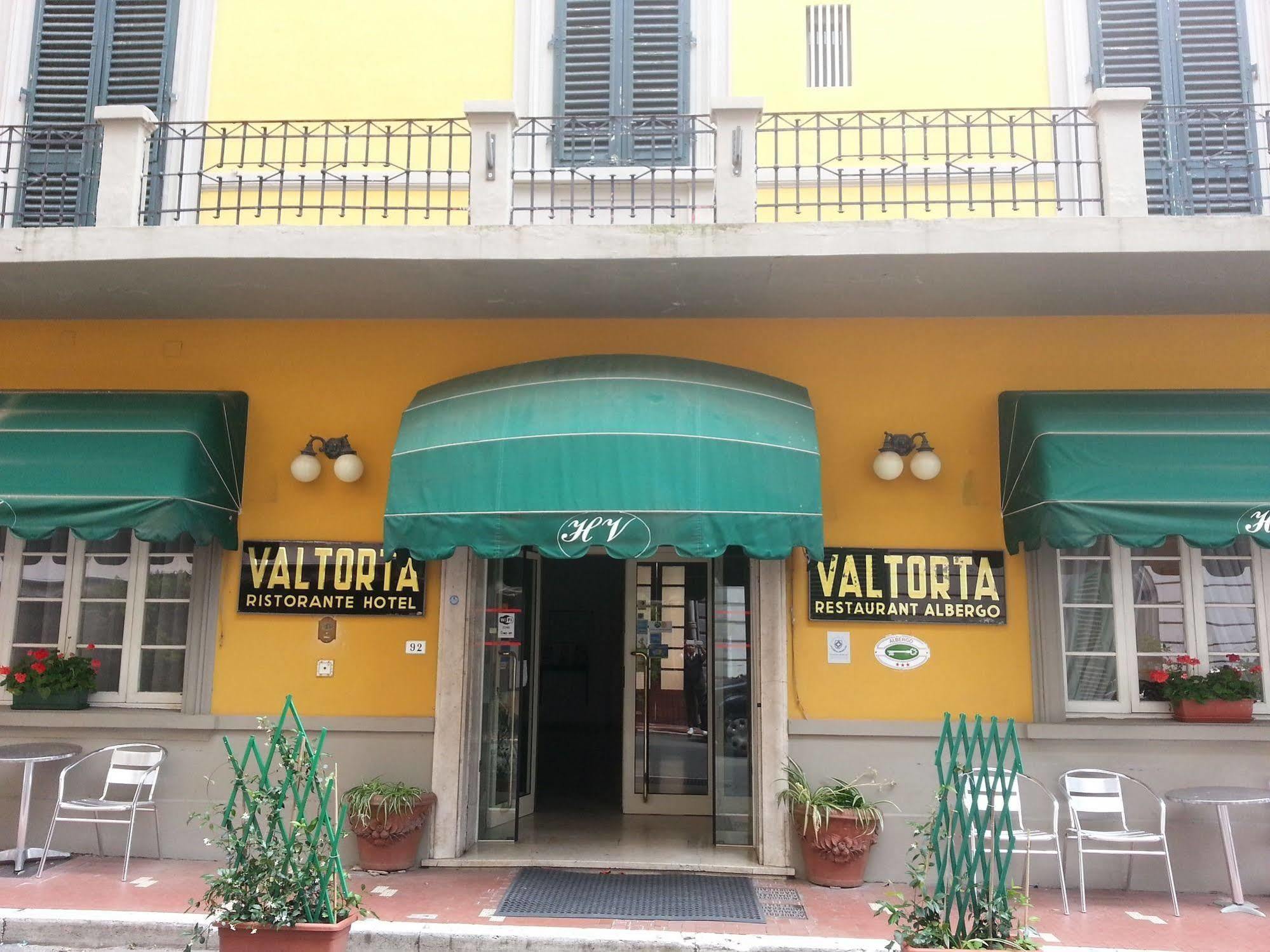 Hotel Valtorta مونتيكاتيني تيرمي المظهر الخارجي الصورة